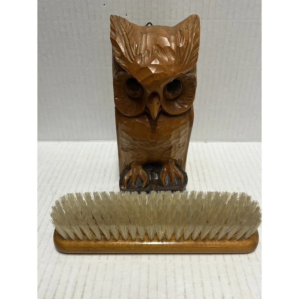 Owl‎ Hand Carved Rustic Vintage Clothes or Shoes Brush holder 6